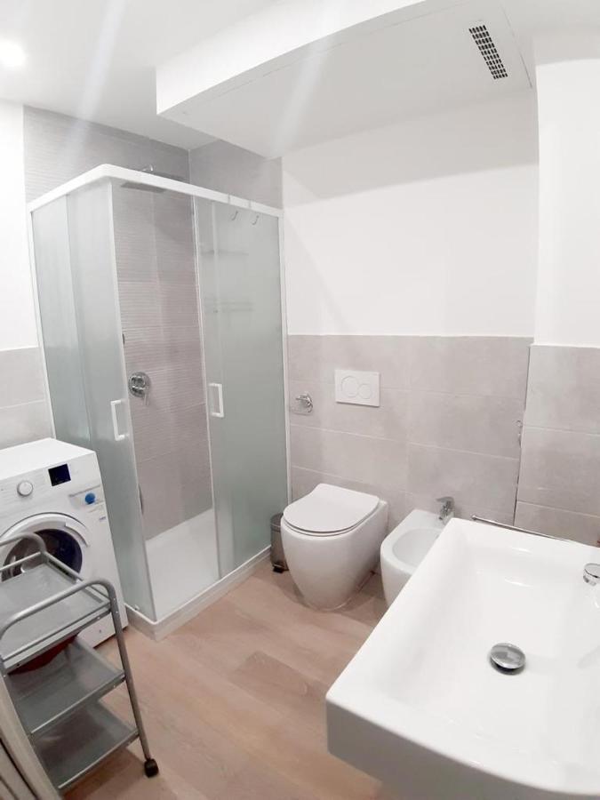 Easy Room Italy Milano Exteriör bild